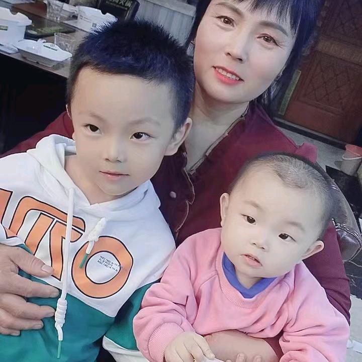 孟美女。
