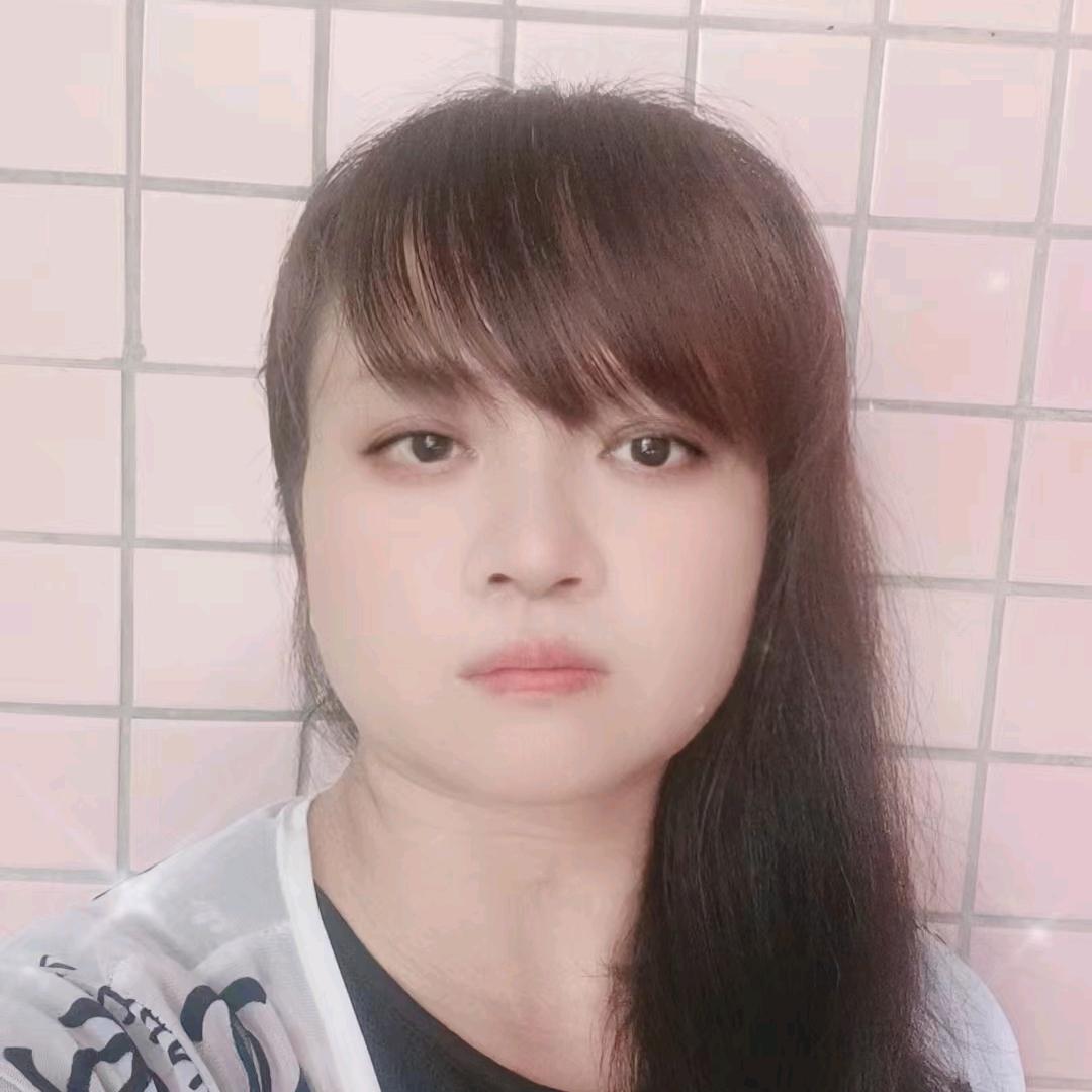 小莫