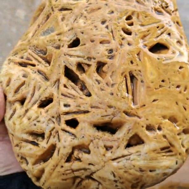 欧巴黄腊石奇石木艺