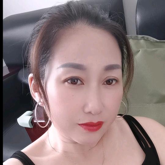 吴坤鞠