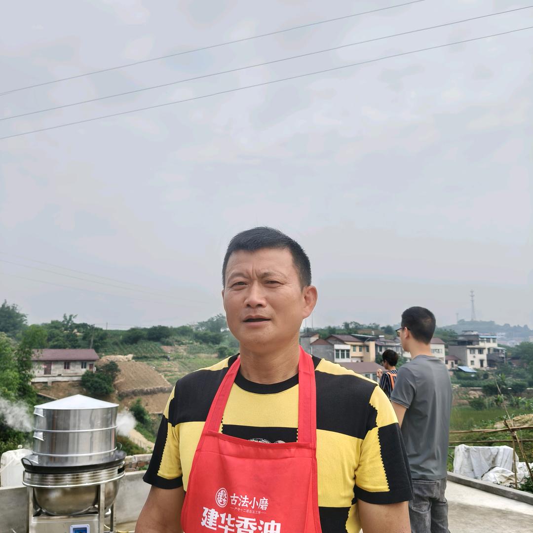 罗中亿一条龙餐饮服务