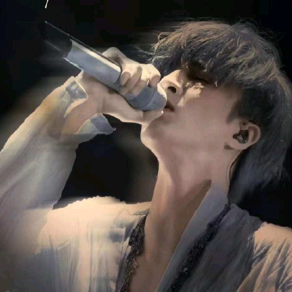 演出已开场