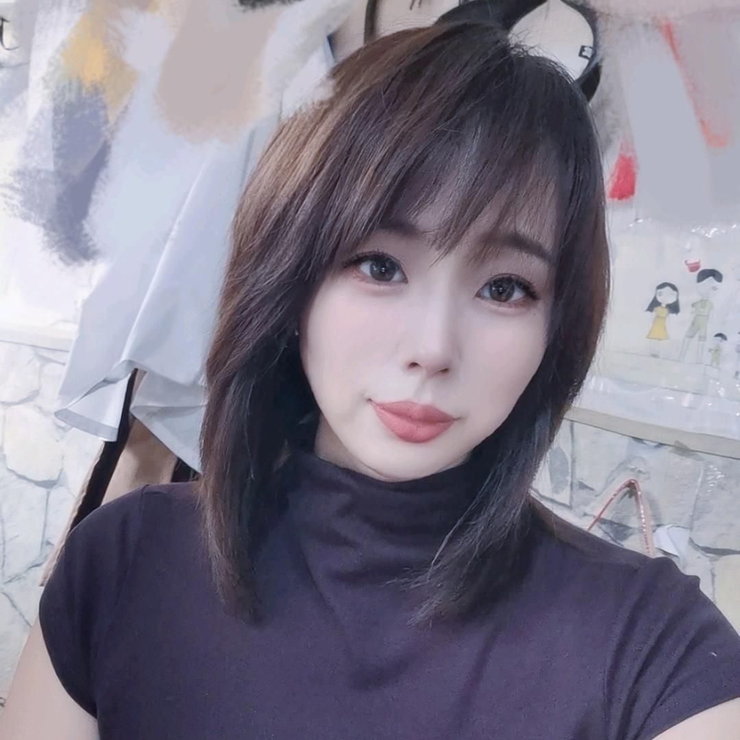 💕  Q