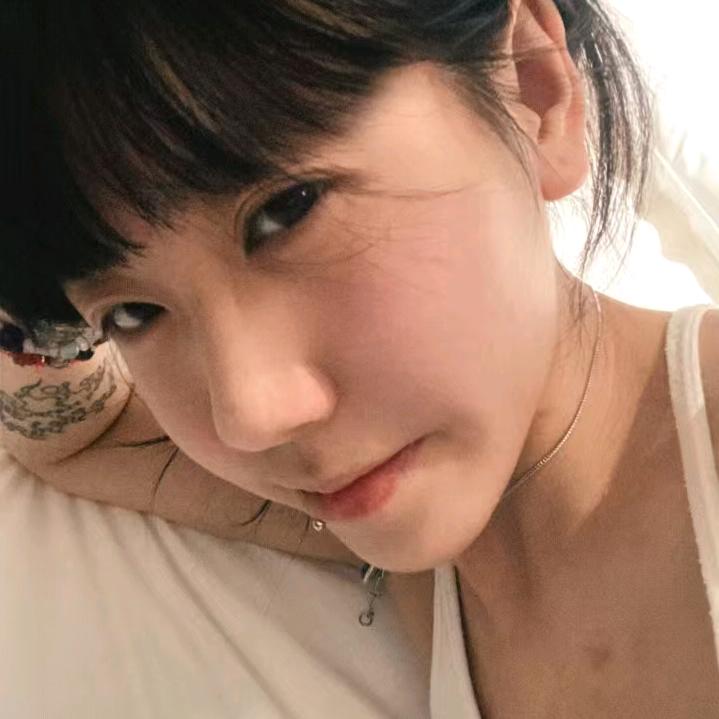 出了名的乖.