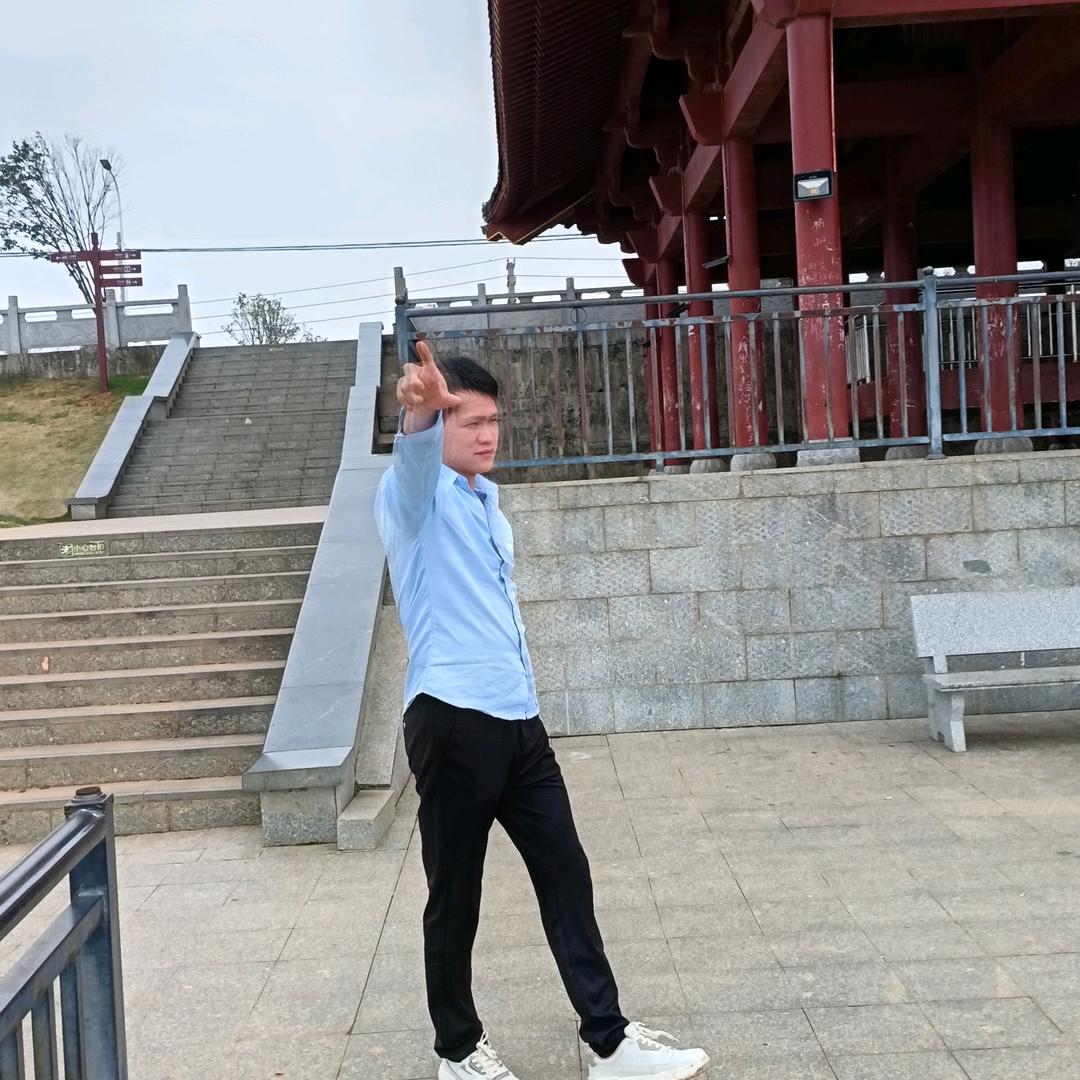 黄