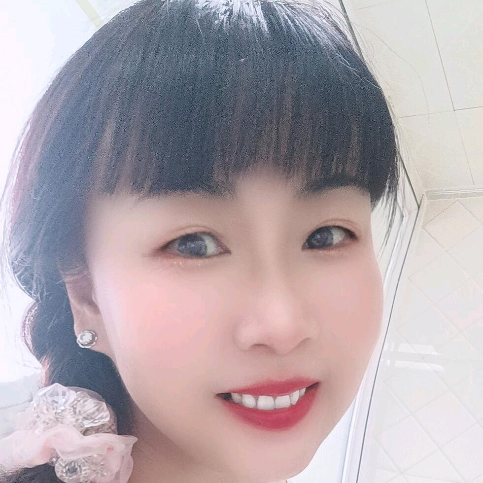 嫣然一笑🌺🌺