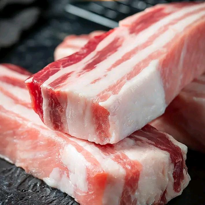 农家新鲜五花肉