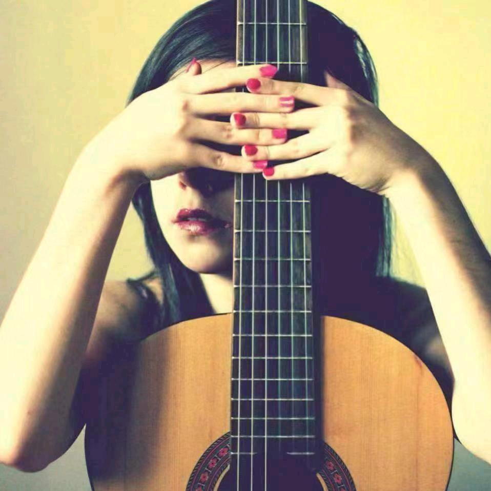 帅帅 🪂《艺帆设计》