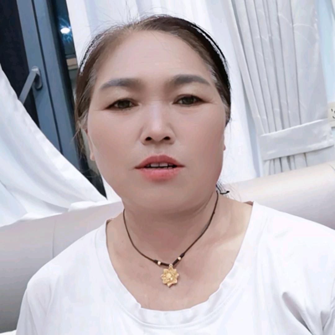 岁月静好丶知足常乐