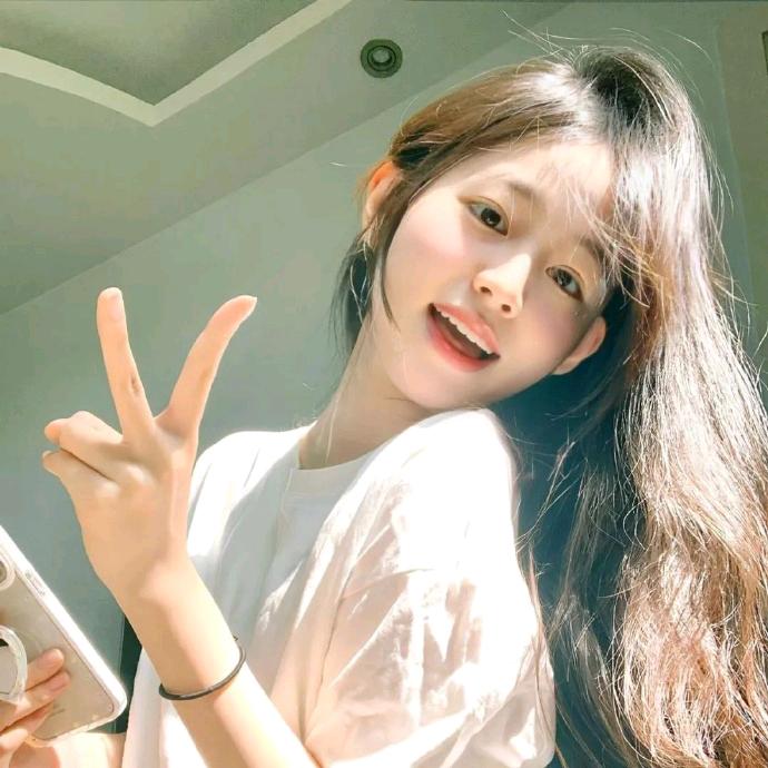 小伶带你吃喝玩乐