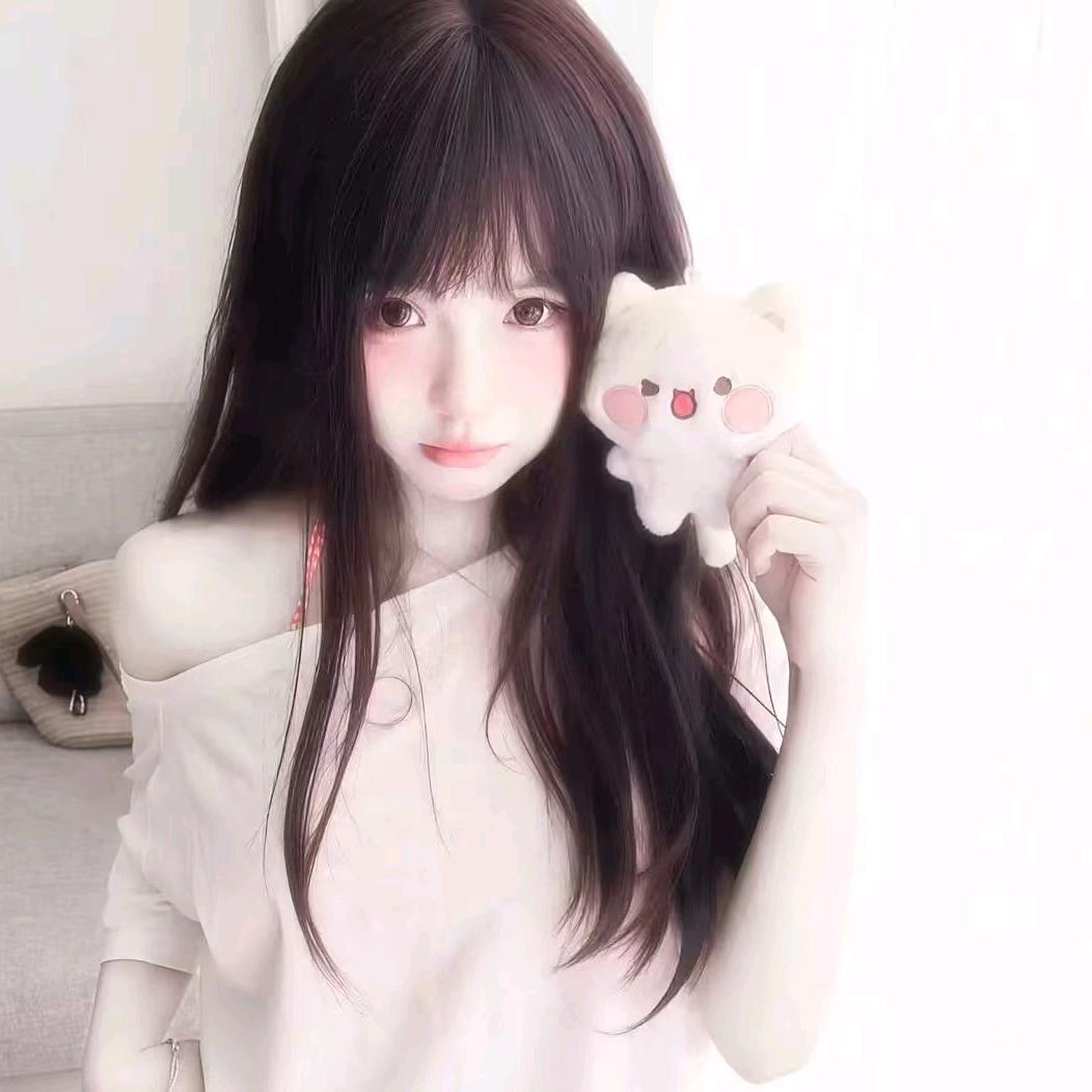 卷子(๑•̀ㅂ•́)و✧