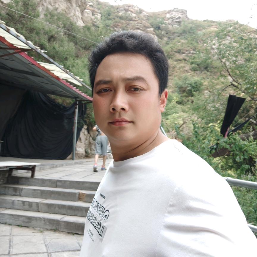 李乾