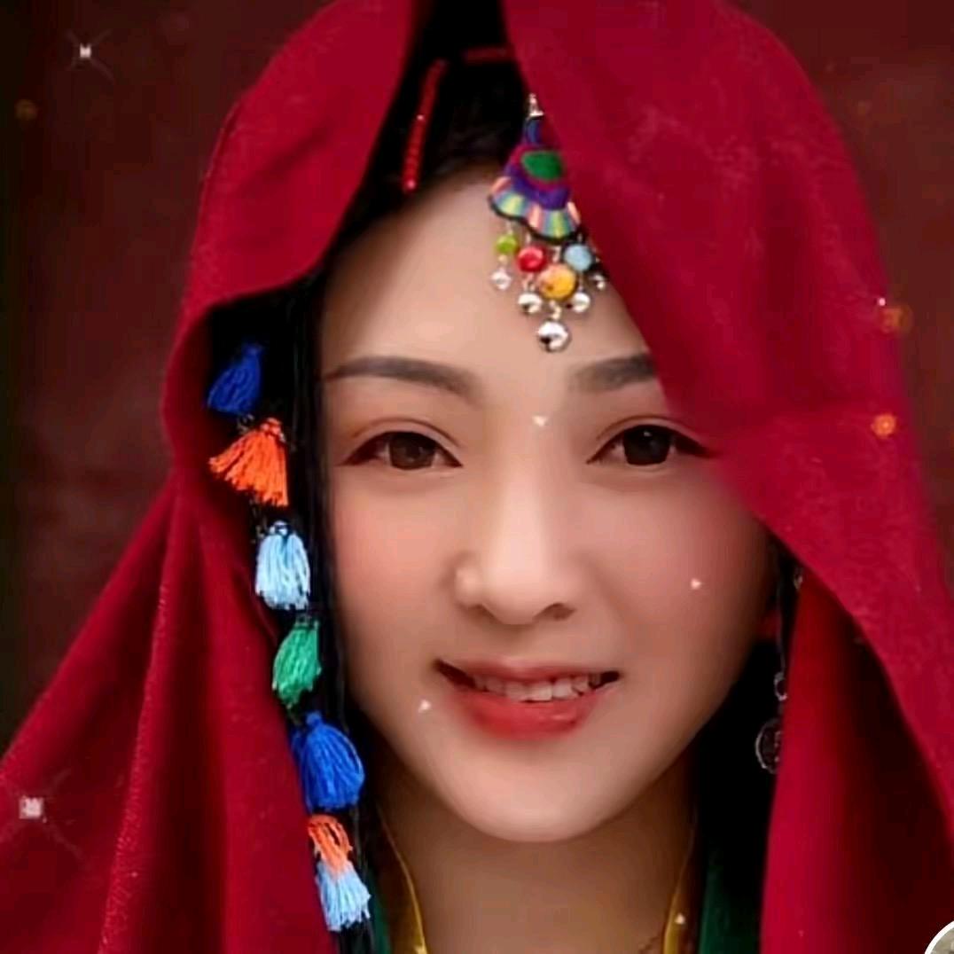 尼泊尔镀金首饰仁真翁姆