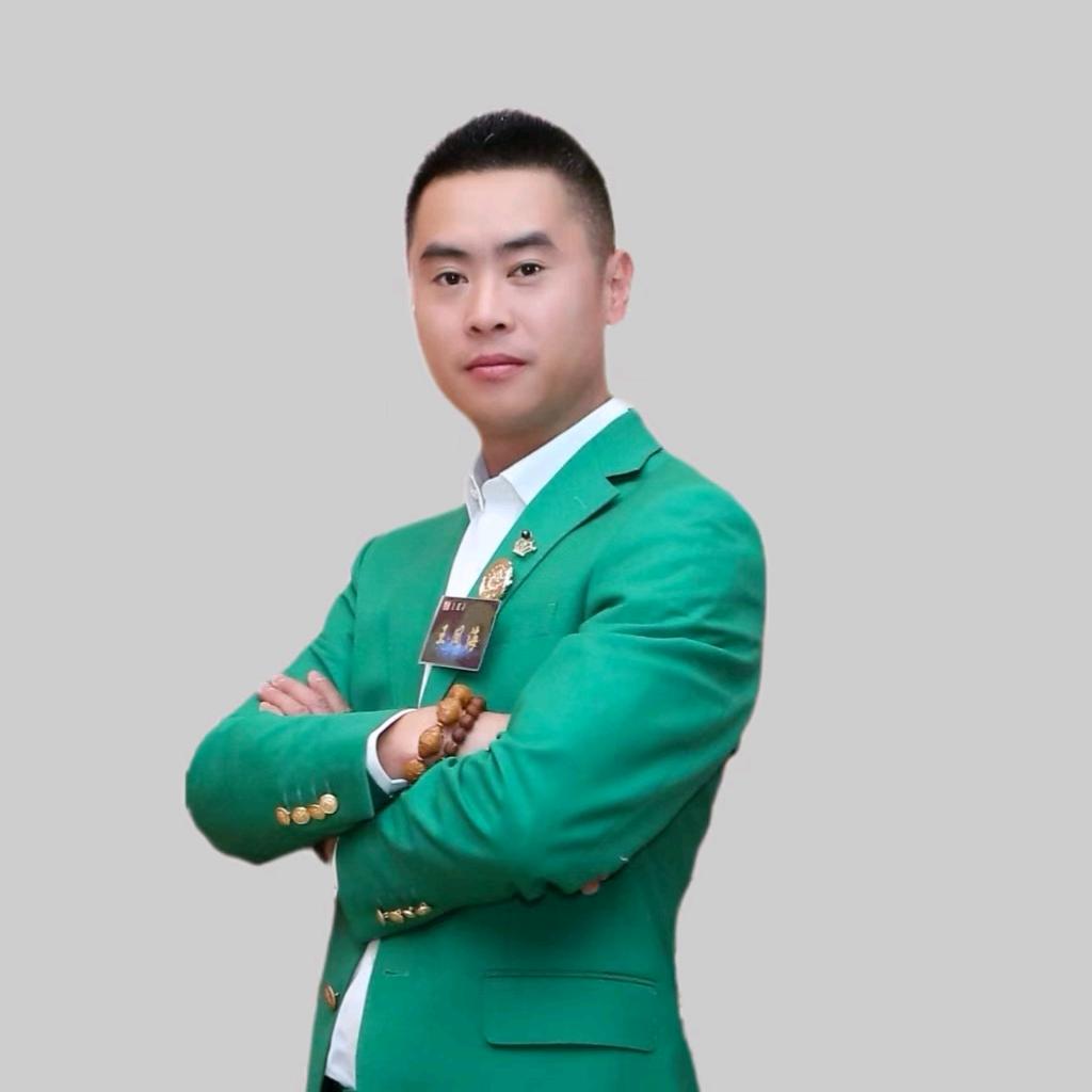 凤海.专注家庭教育