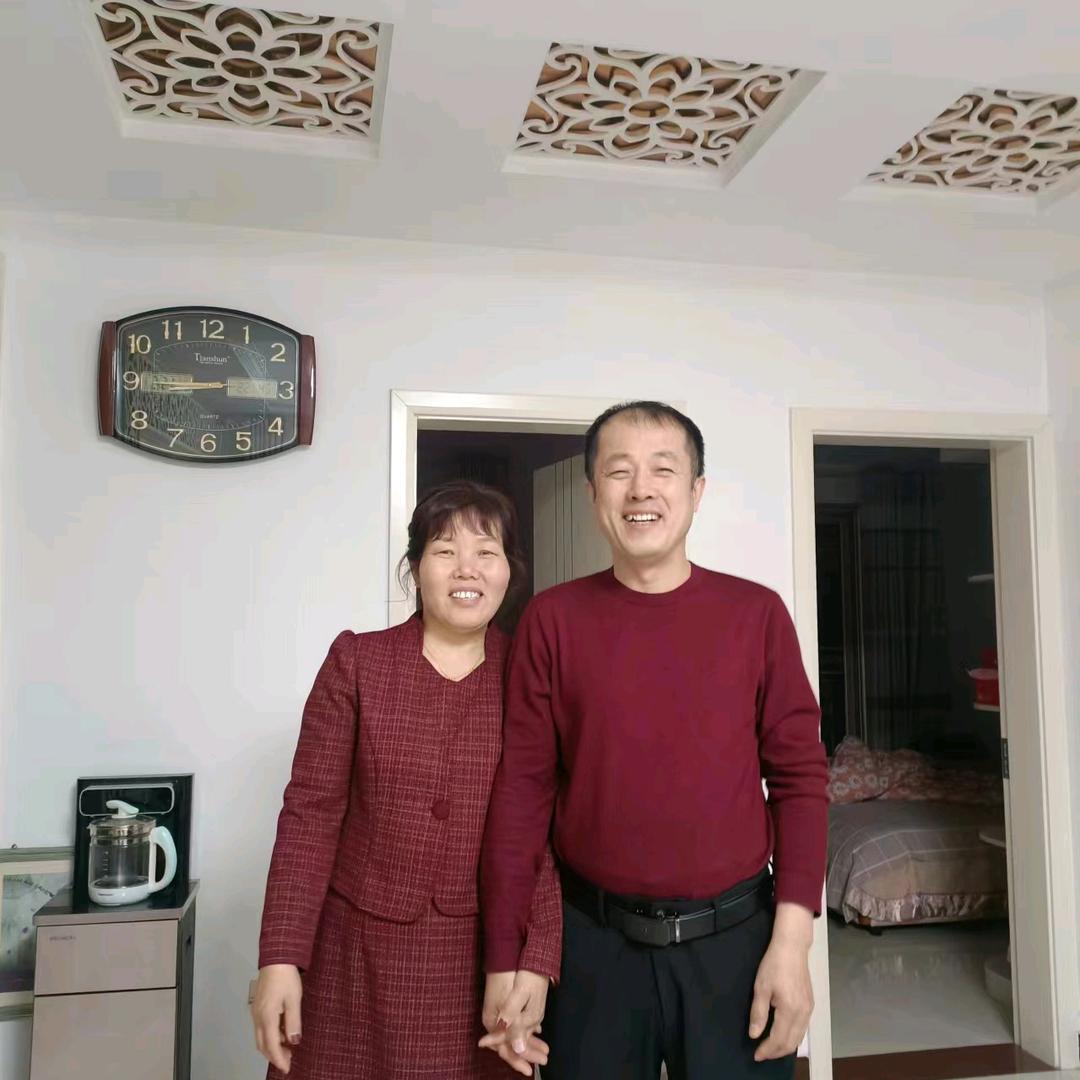张金妮
