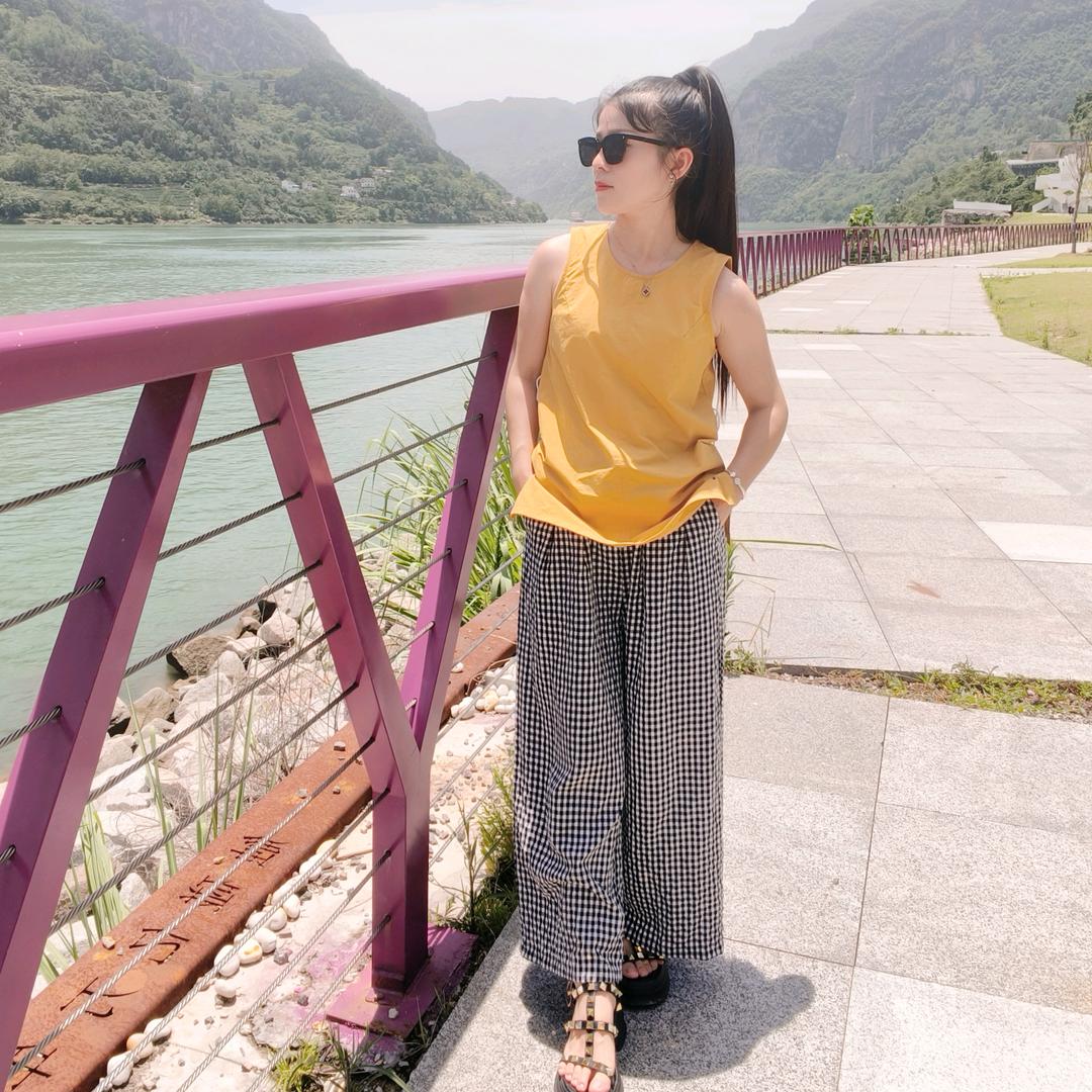 @霞