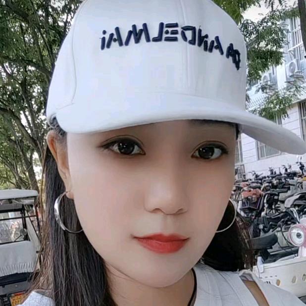 小虎牙雪儿来了