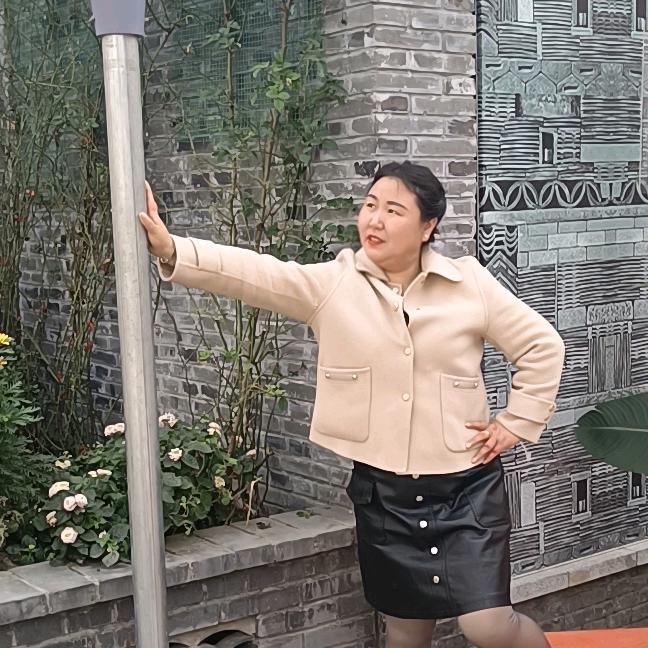 爱打麻将的丫头