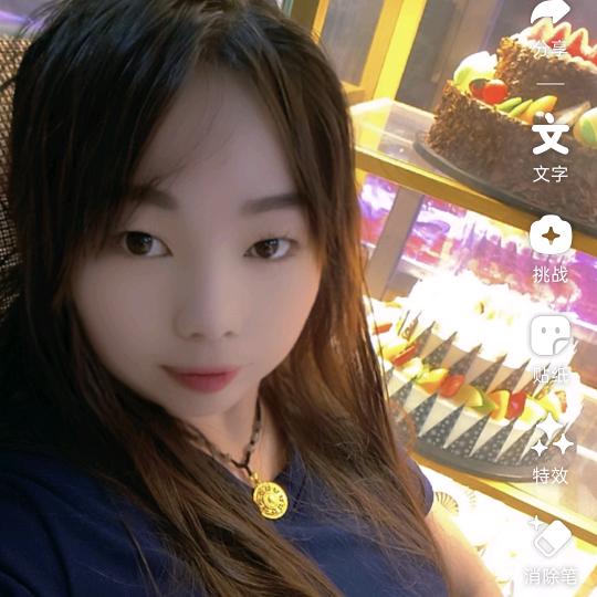 女人一定坚强每天