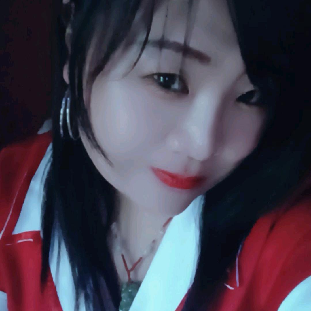 只谈笑风生，😜不谈情，只聊事情