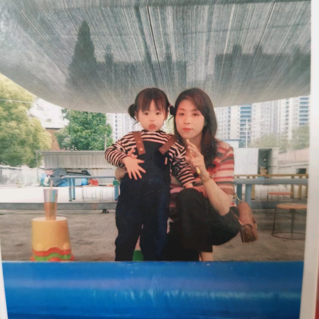 燕子家韩版服饰