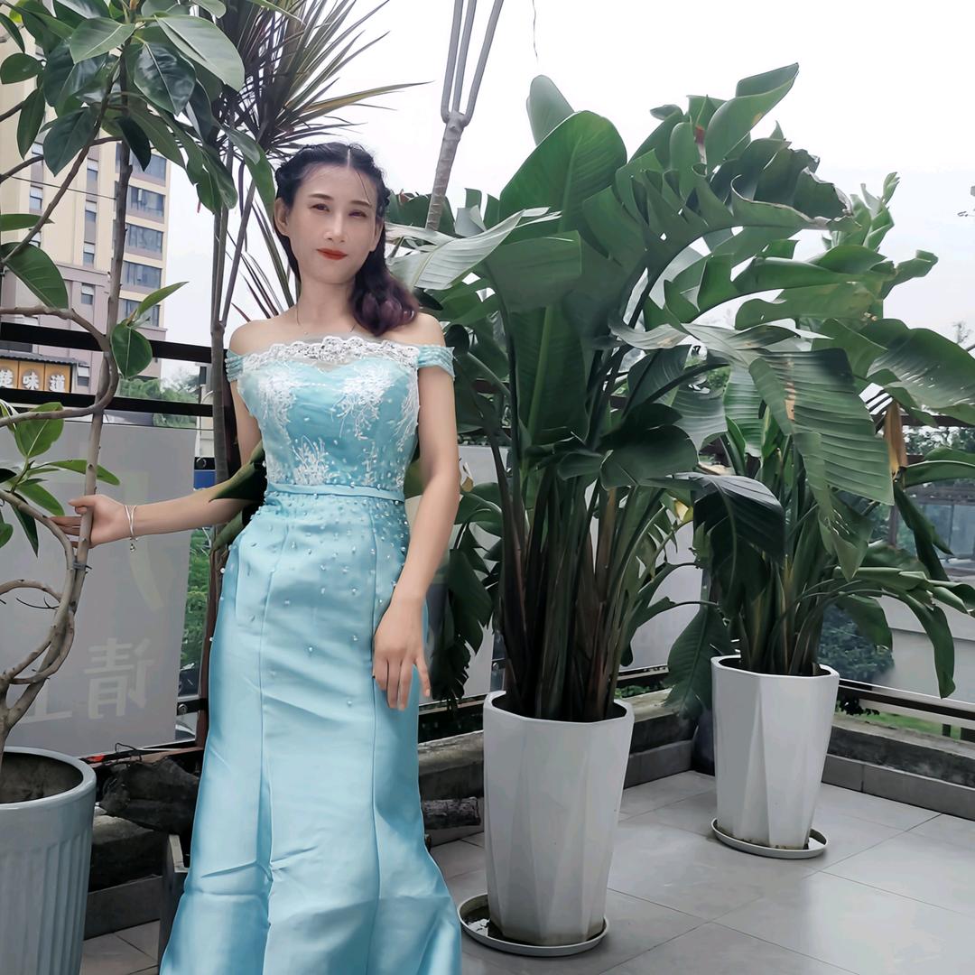 爱编织的杨幺妹