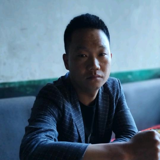 @是佘不是色（707）