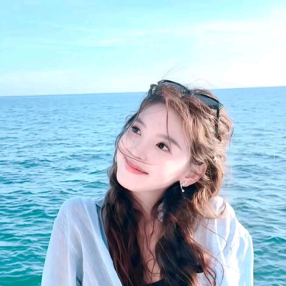 爱吃柠檬冰淇淋的我