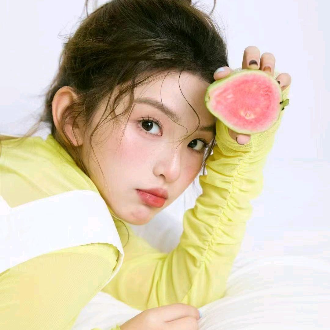 七七