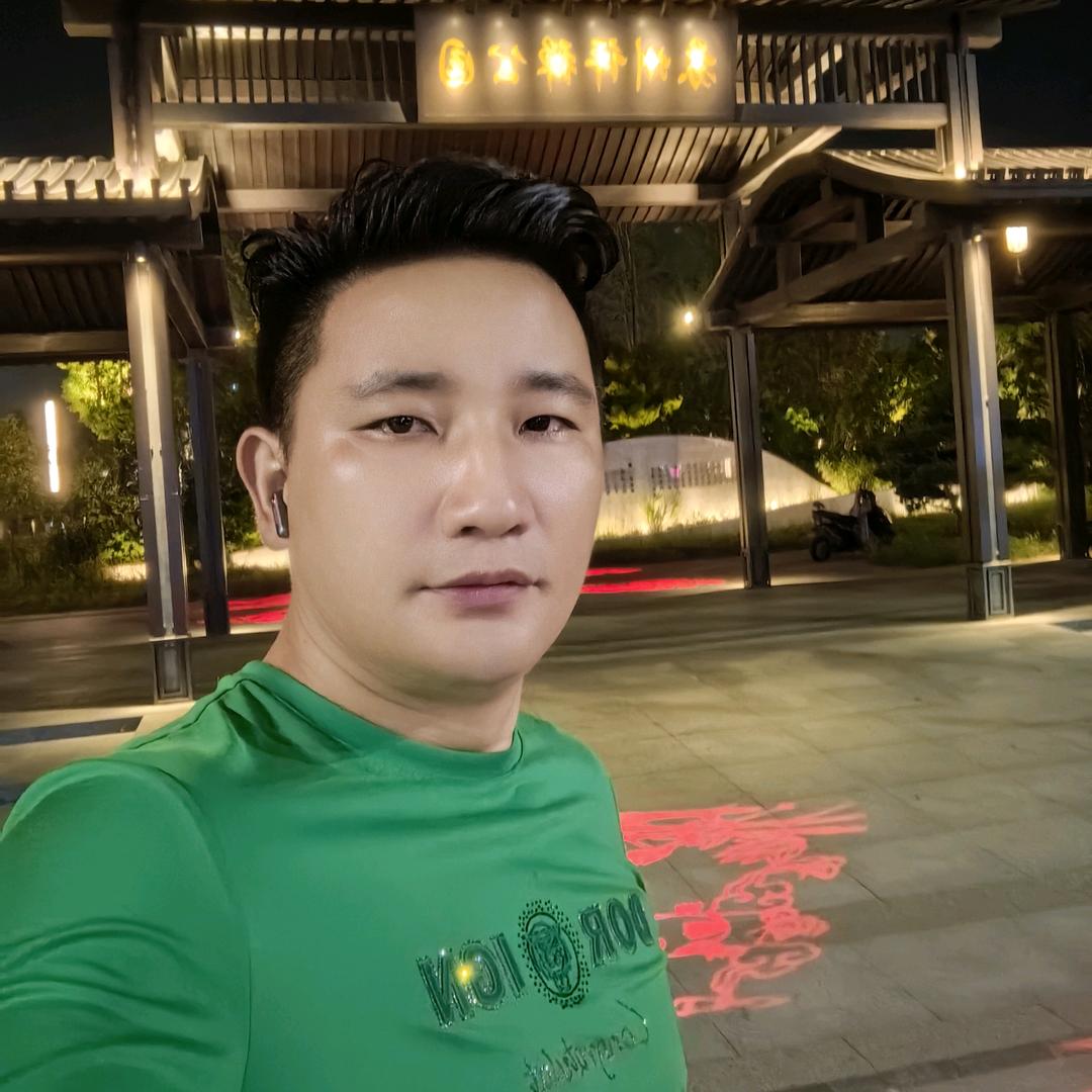 泓哥