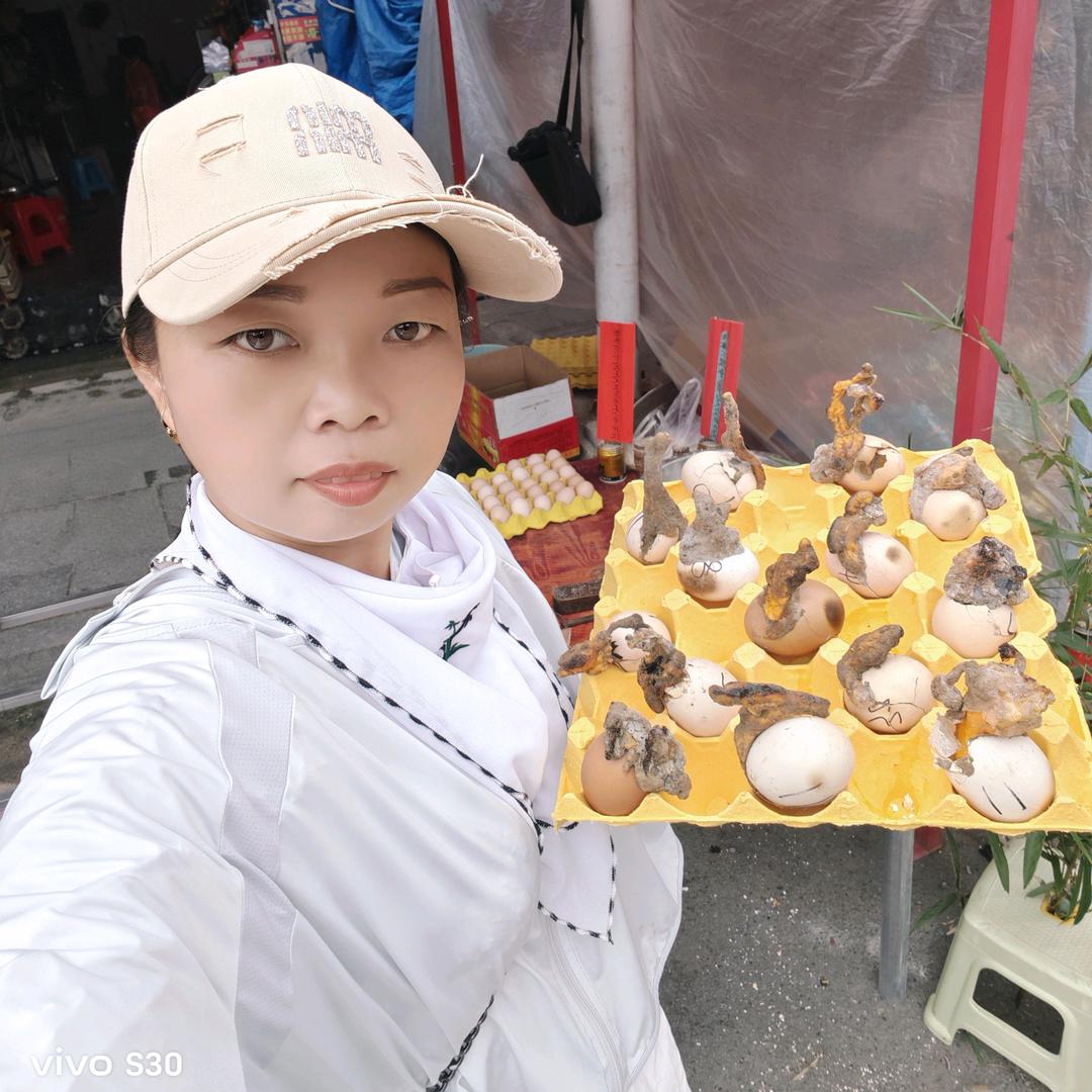 夏大姐祖传烧鸡蛋