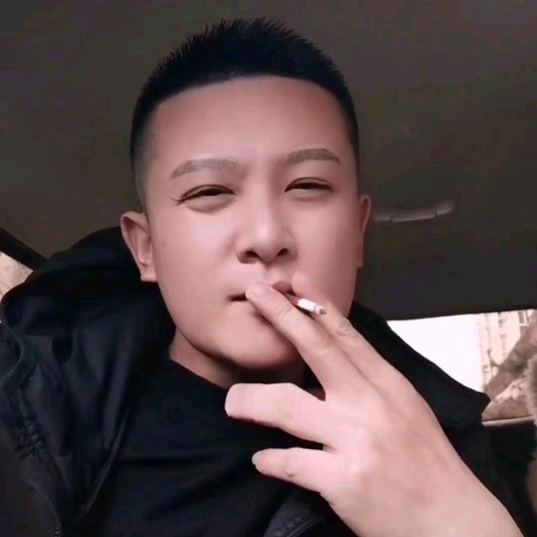 〆﹏何尐爺╮