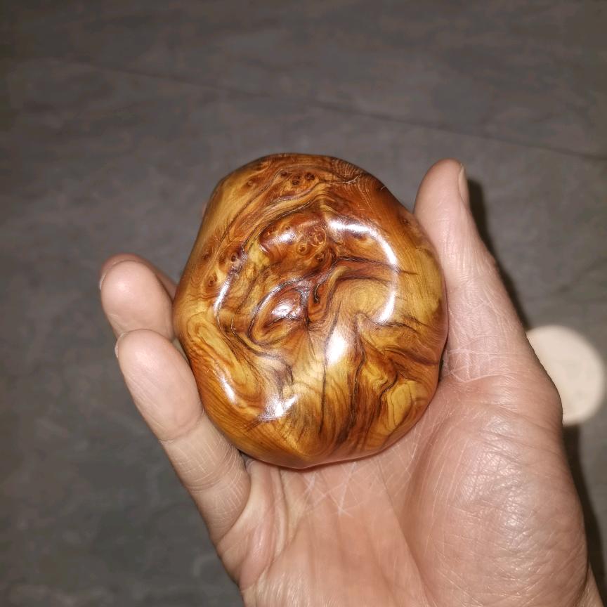 小孙太行崖柏手把件
