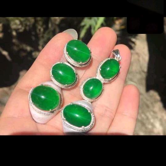 上官多元营业精品店