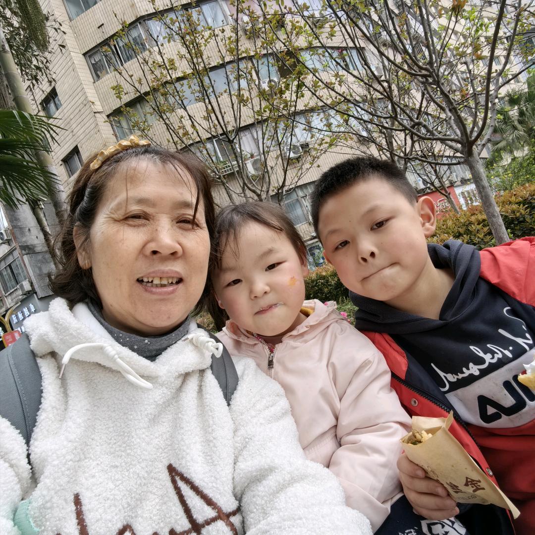 我是曾姐