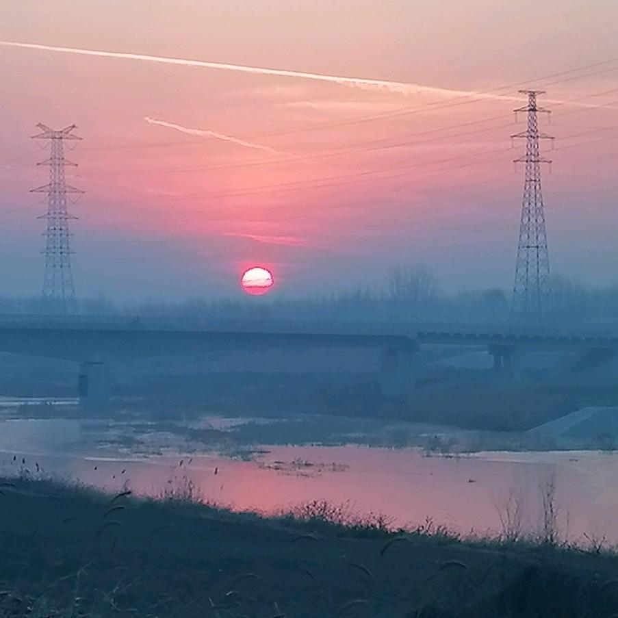 只饮烈酒不谈过往