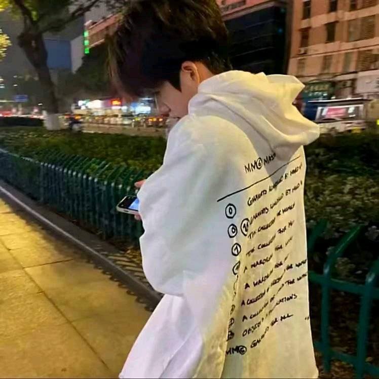 _不知名.
