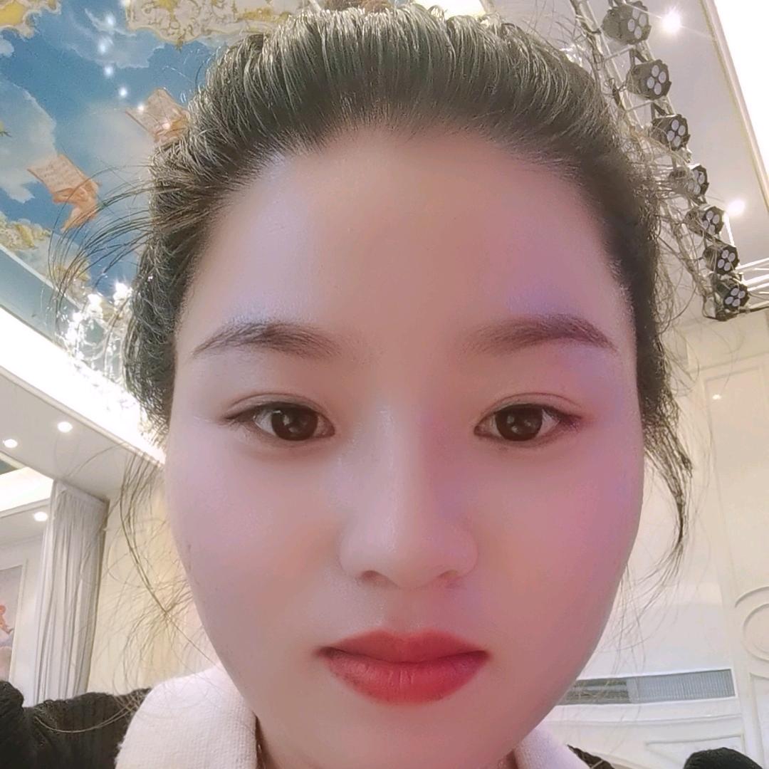 💞🧜‍♀️微笑😊灿若桃花
