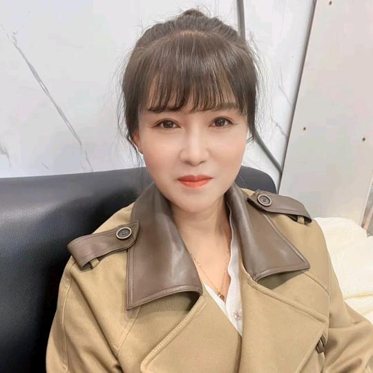 御龙足道，专业采耳，洗眼，修脚