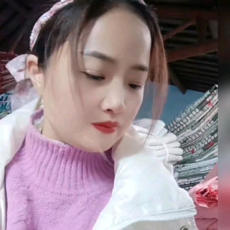 依然🌹💄微笑🌻🌻