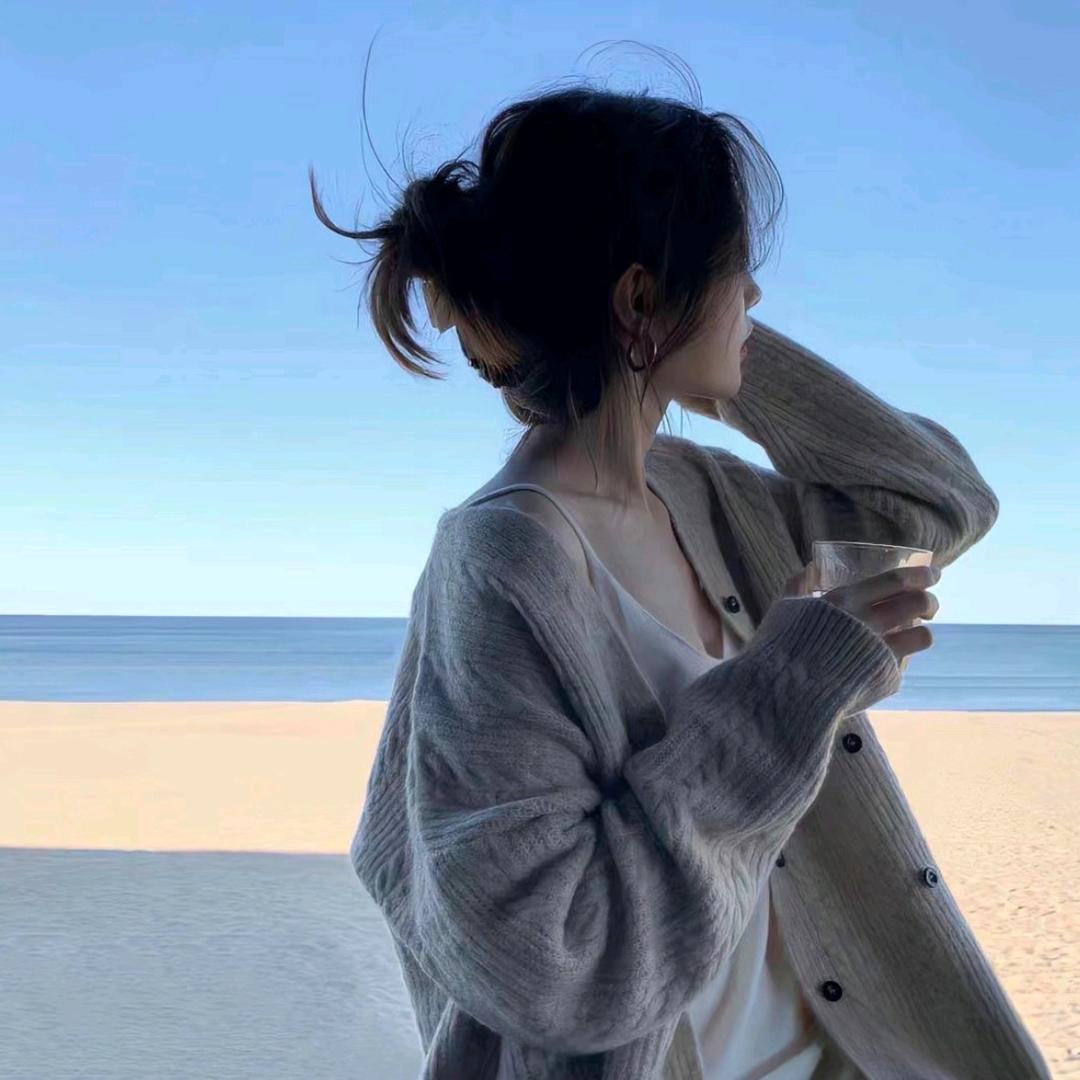 萌贝贝衣橱