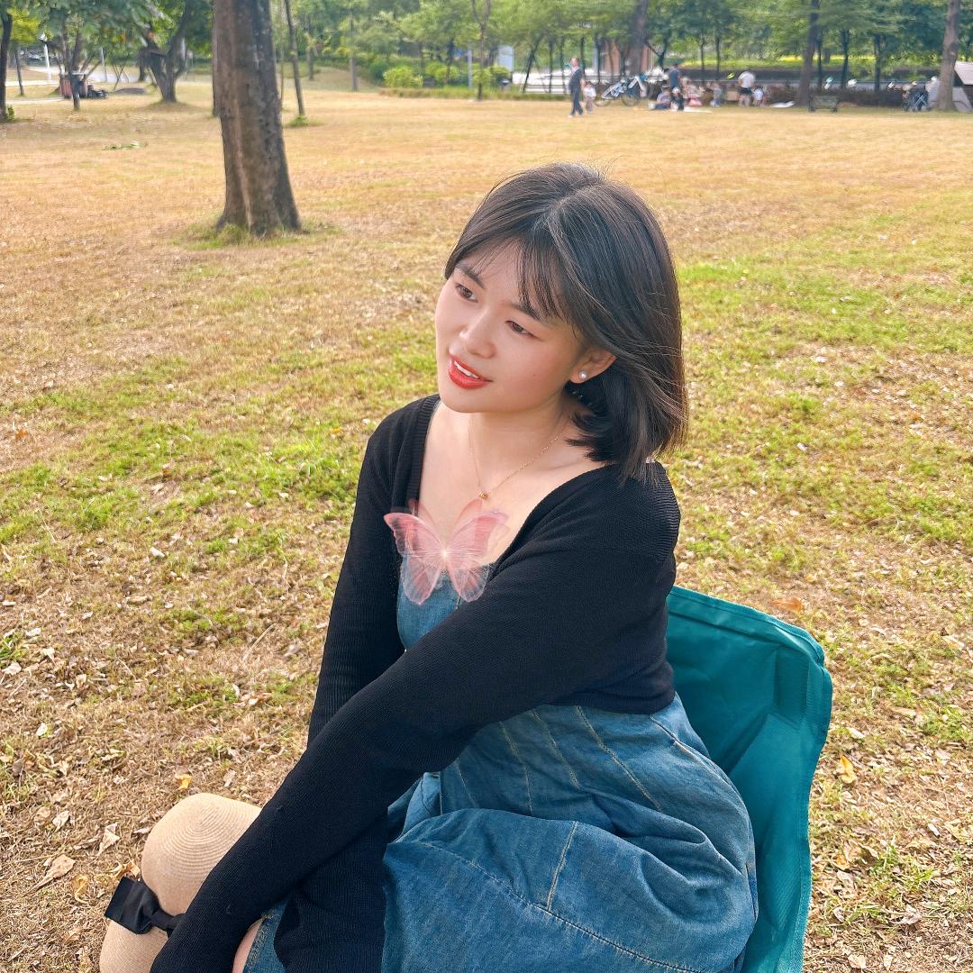 💞ℒᎭℯ⃝  Jie  ᥫᩣ