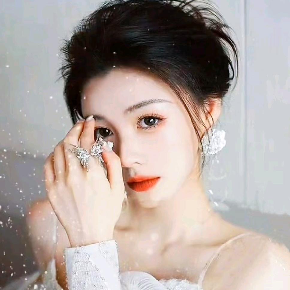 橘子吖穿搭