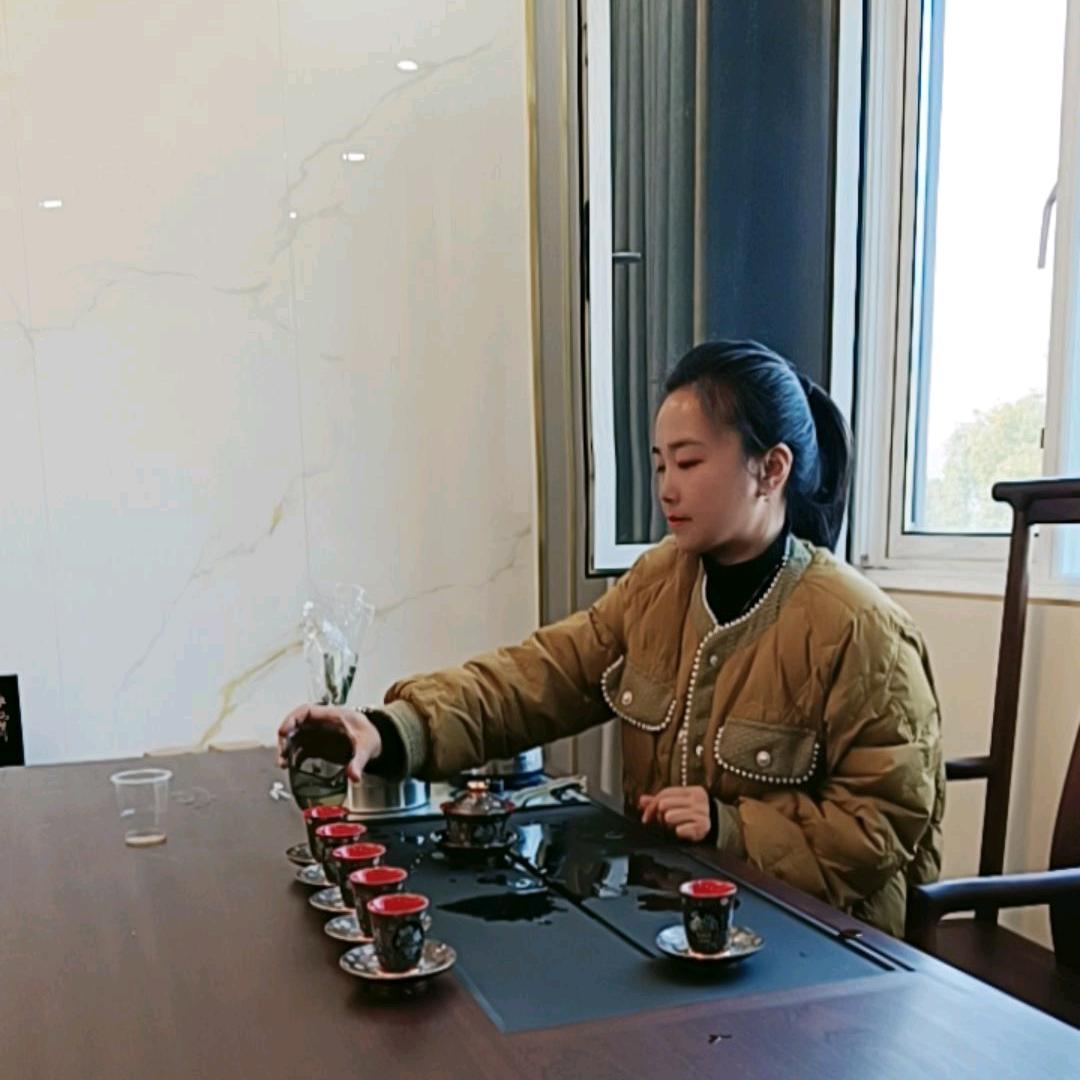 秦米多