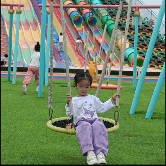 可爱小❤️妍。