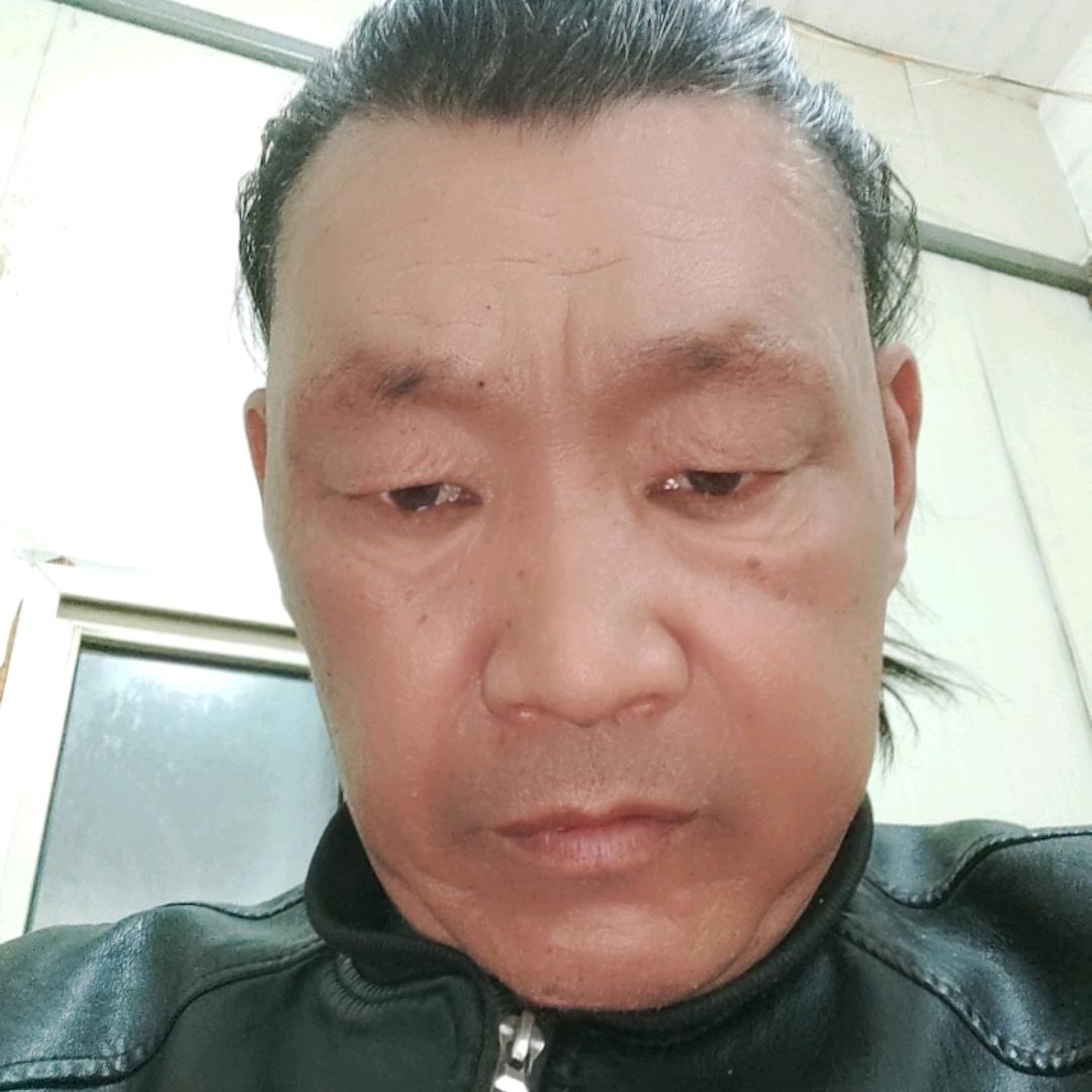 张炜