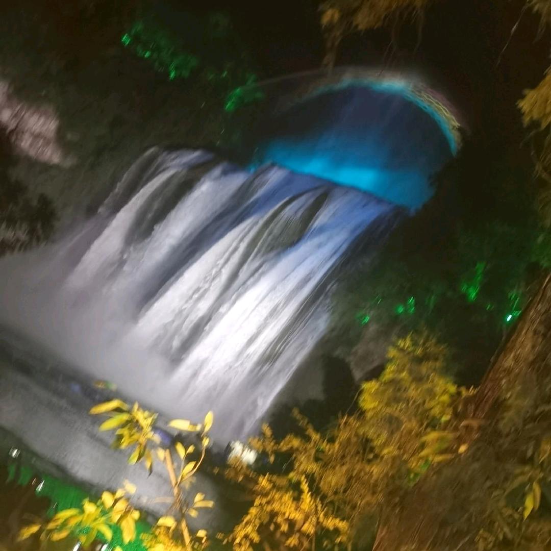 我被青春撞了一下⁹⁰¹