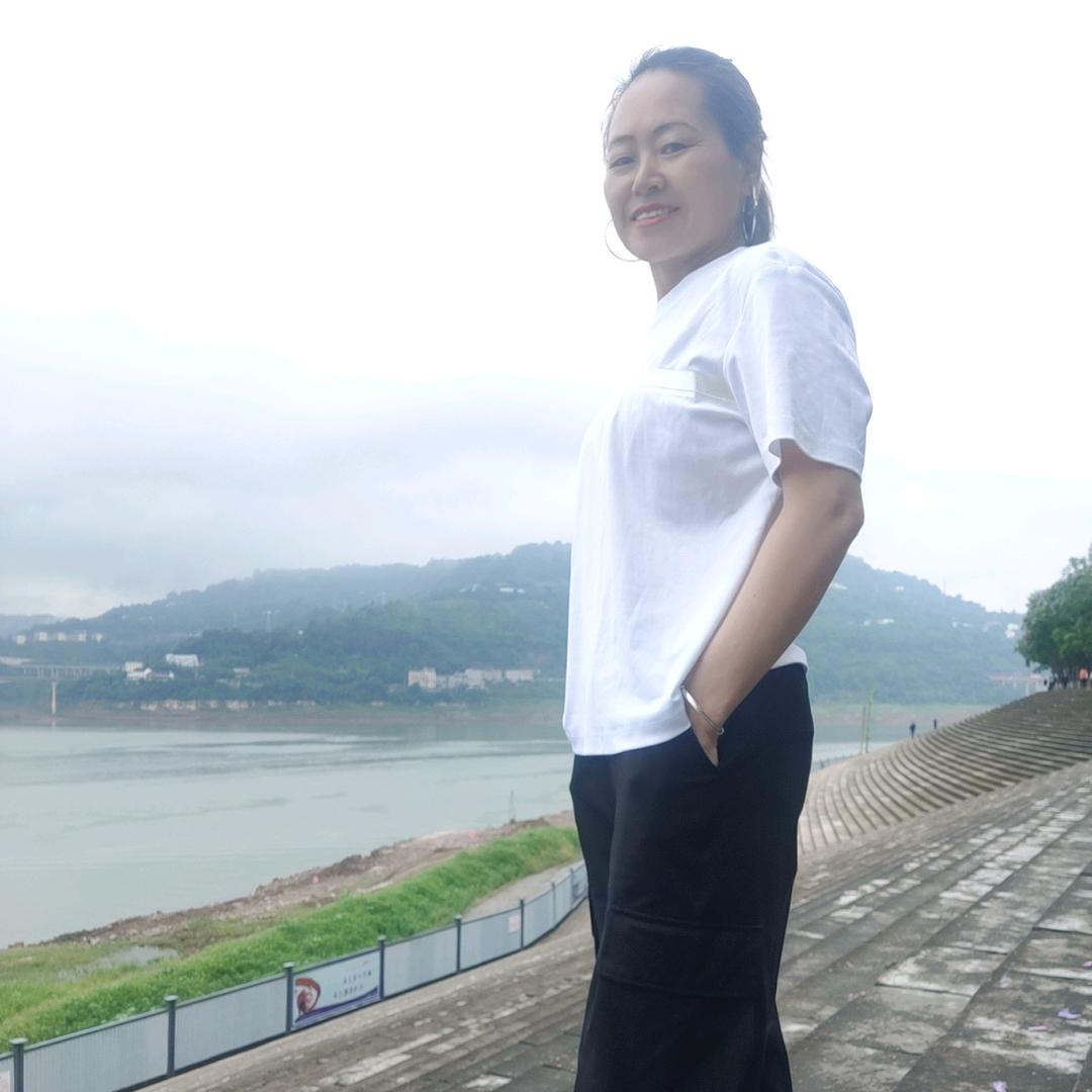 白云飘飘_男儿要志强