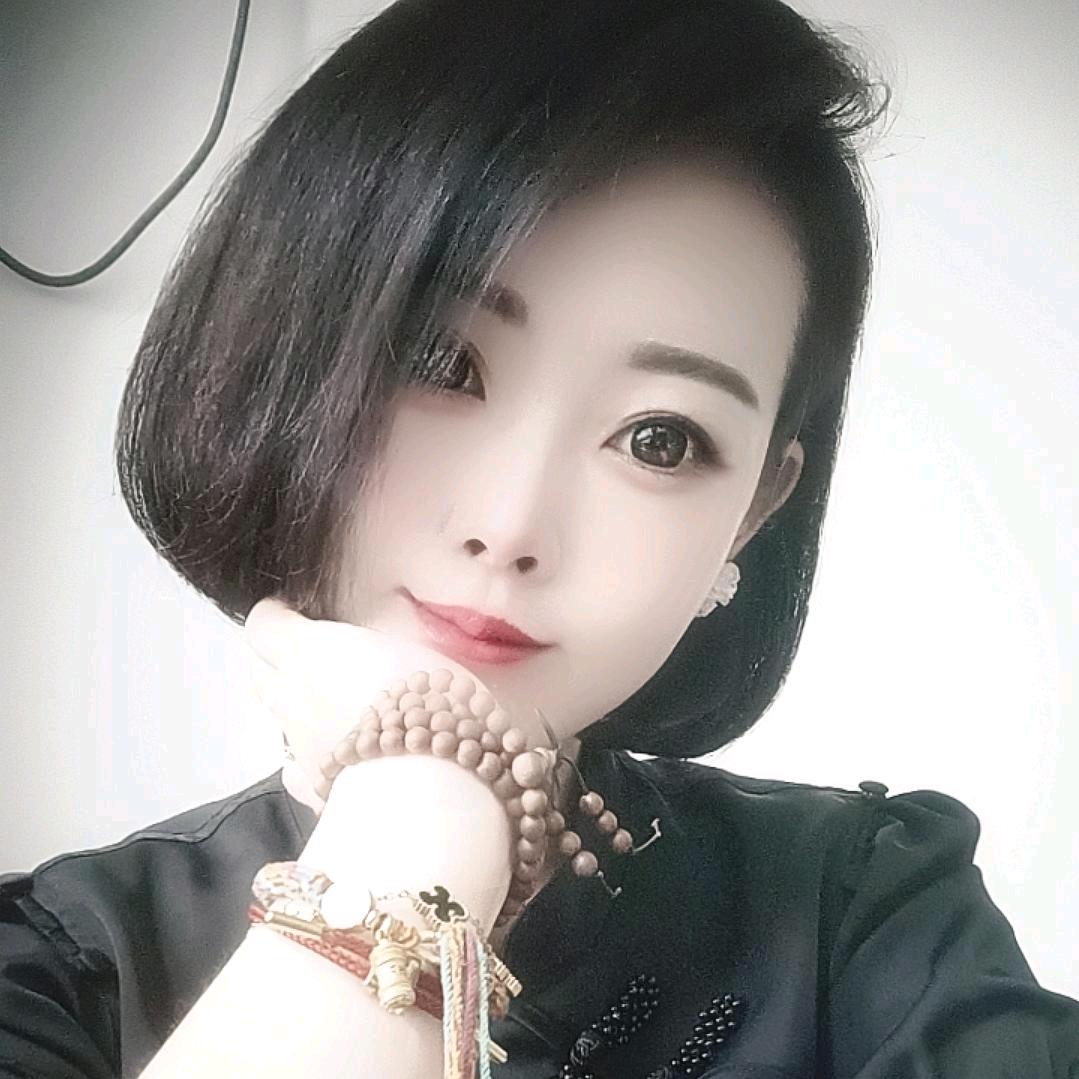 是潇潇吖~