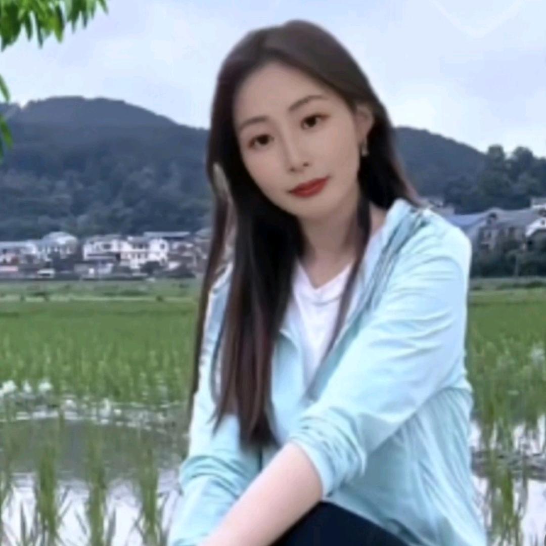 小龙女，请大家不要连续点赞谢谢